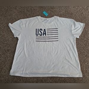 Maurices womens XL USA Graphic T-Shirt
